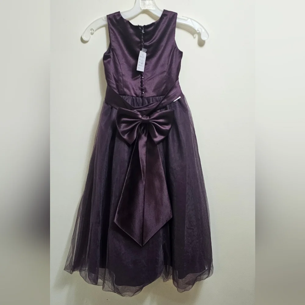 Davids Bridal New Plum Flowet Girl‎ Dress Style #S1038 - Picture 3 of 6